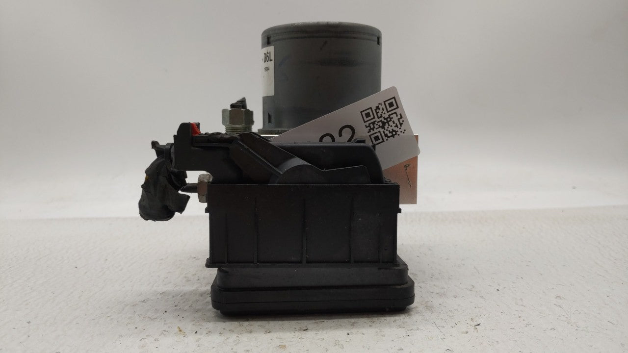 2017-2018 Chevrolet Trax ABS Pump Control Module Replacement P/N:42643519 42520669, 42563014 Fits Fits 2017 2018 2019 OEM Us