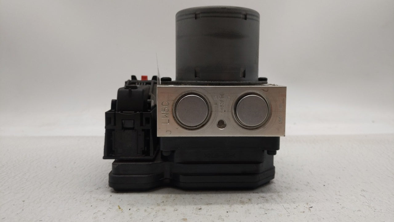 2017-2018 Chevrolet Trax ABS Pump Control Module Replacement P/N:42643519 42520669, 42563014 Fits Fits 2017 2018 2019 OEM Us