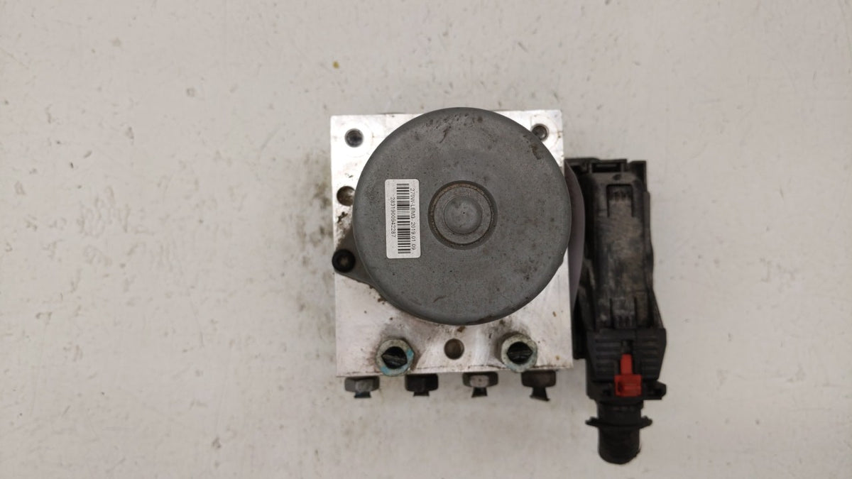 2017-2021 Chevrolet Trax Anti-Lock Brake ABS Pump Module Actuator OEM P/N:42643519 42520669 Fits Fits 2017 2018 2019 2020 20