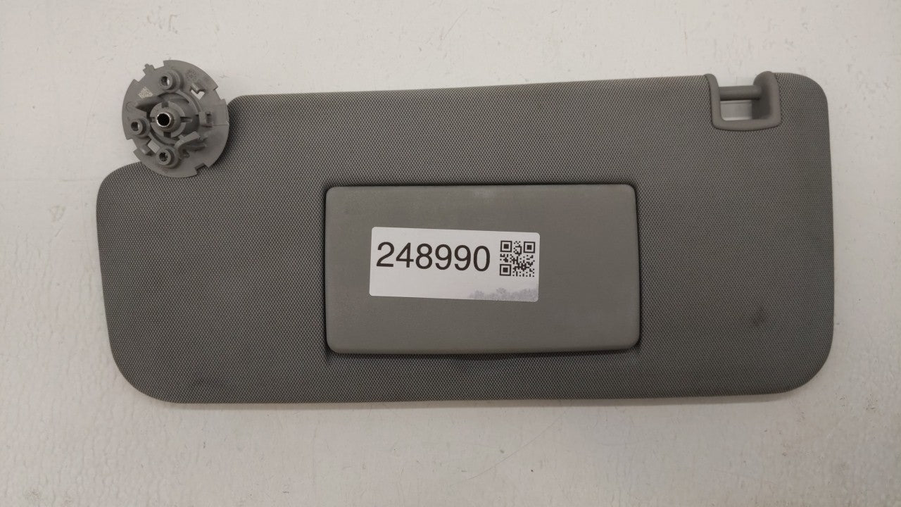 2017-2018 Chevrolet Trax Sun Visor Shade Replacement Driver Left Mirror Fits Fits 2017 2018 OEM Used Auto Parts - Oemusedaut