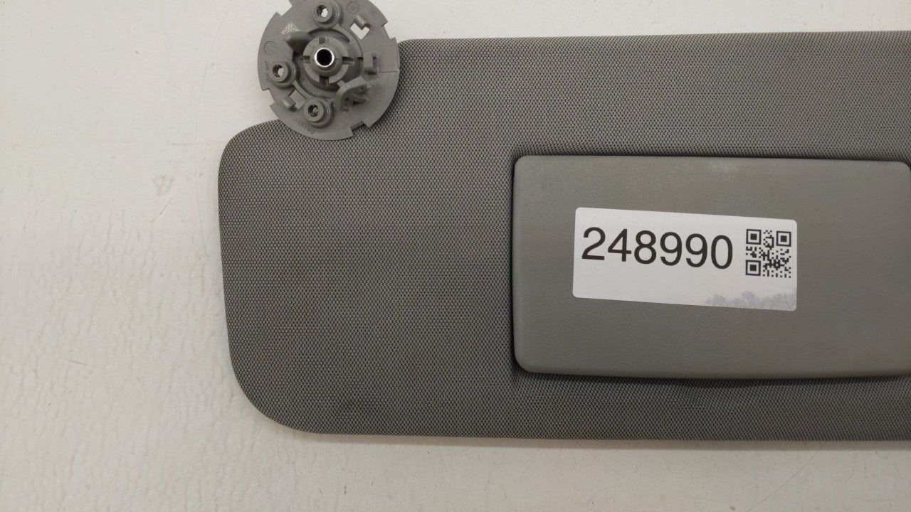 2017-2018 Chevrolet Trax Sun Visor Shade Replacement Driver Left Mirror Fits Fits 2017 2018 OEM Used Auto Parts - Oemusedaut