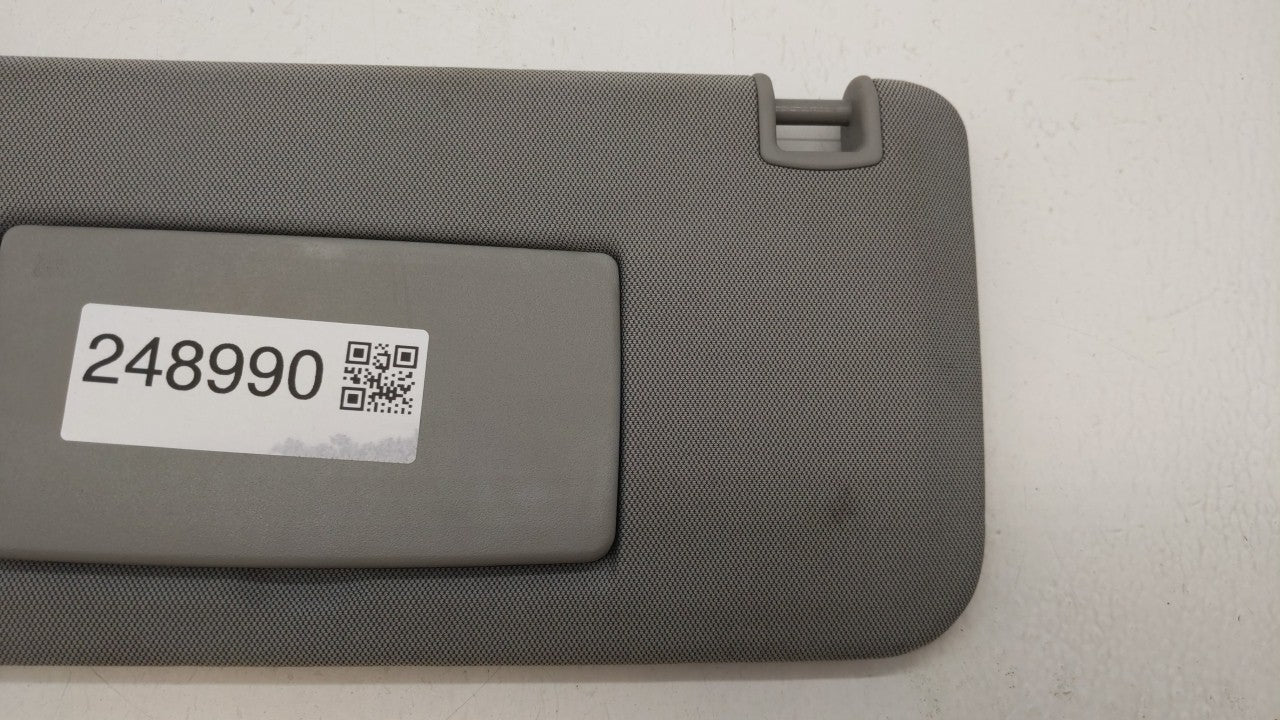 2017-2018 Chevrolet Trax Sun Visor Shade Replacement Driver Left Mirror Fits Fits 2017 2018 OEM Used Auto Parts - Oemusedaut