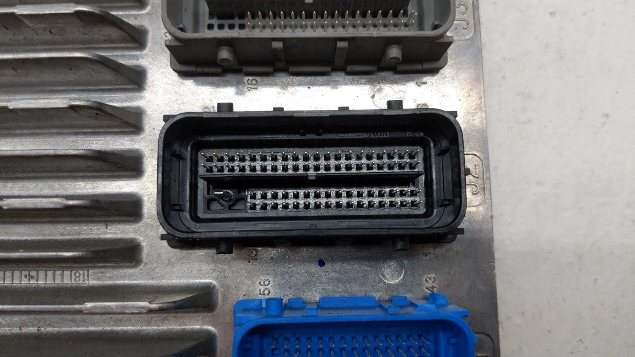 2017-2018 Chevrolet Trax PCM Engine Control Computer ECU ECM PCU OEM P/N:12685776 12668986, 12692201 Fits Fits 2017 2018 201