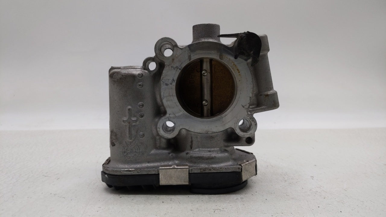 2013-2018 Chevrolet Trax Throttle Body P/N:55565489 12644239AA, 55581662 Fits Fits 2011 2012 2013 2014 2015 2016 2017 2018 2