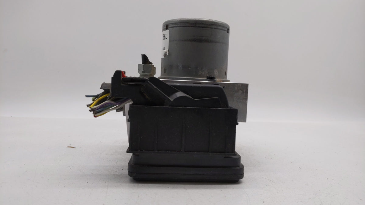 2017-2020 Chevrolet Trax Anti-Lock Brake ABS Pump Module Actuator OEM P/N:42643519 Fits Fits 2017 2018 2019 2020 OEM Used Au