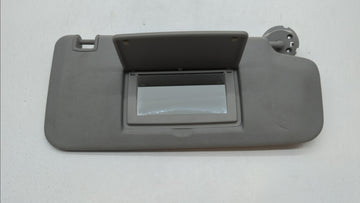 2017-2018 Chevrolet Trax Sun Visor Shade Replacement Passenger Right Mirror Fits Fits 2017 2018 OEM Used Auto Parts - Oemuse
