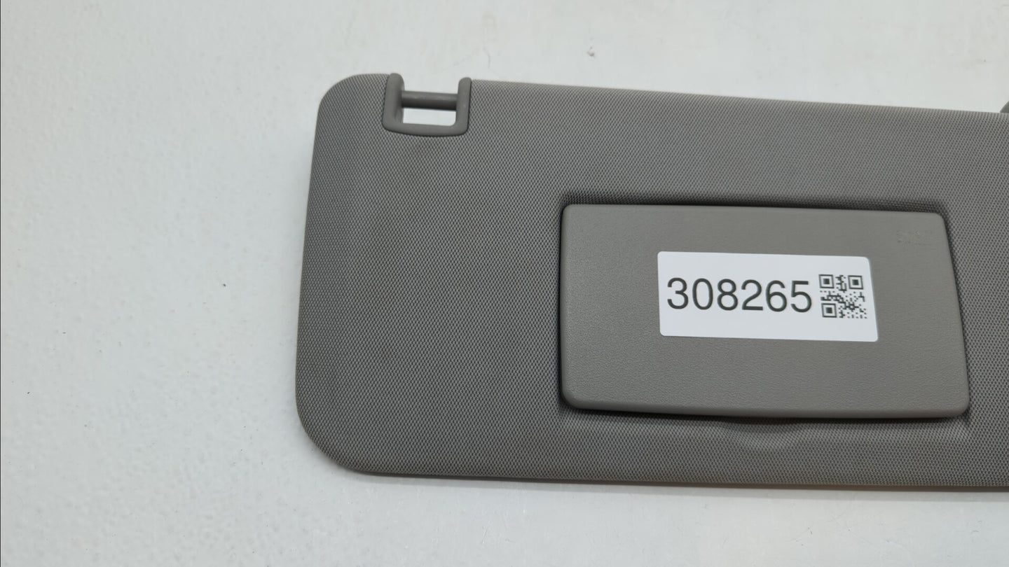 2017-2018 Chevrolet Trax Sun Visor Shade Replacement Passenger Right Mirror Fits Fits 2017 2018 OEM Used Auto Parts - Oemuse