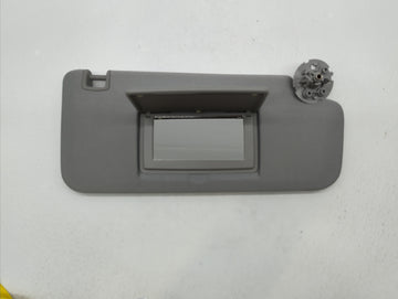 2017-2018 Chevrolet Trax Sun Visor Shade Replacement Passenger Right Mirror Fits Fits 2017 2018 OEM Used Auto Parts - Oemuse
