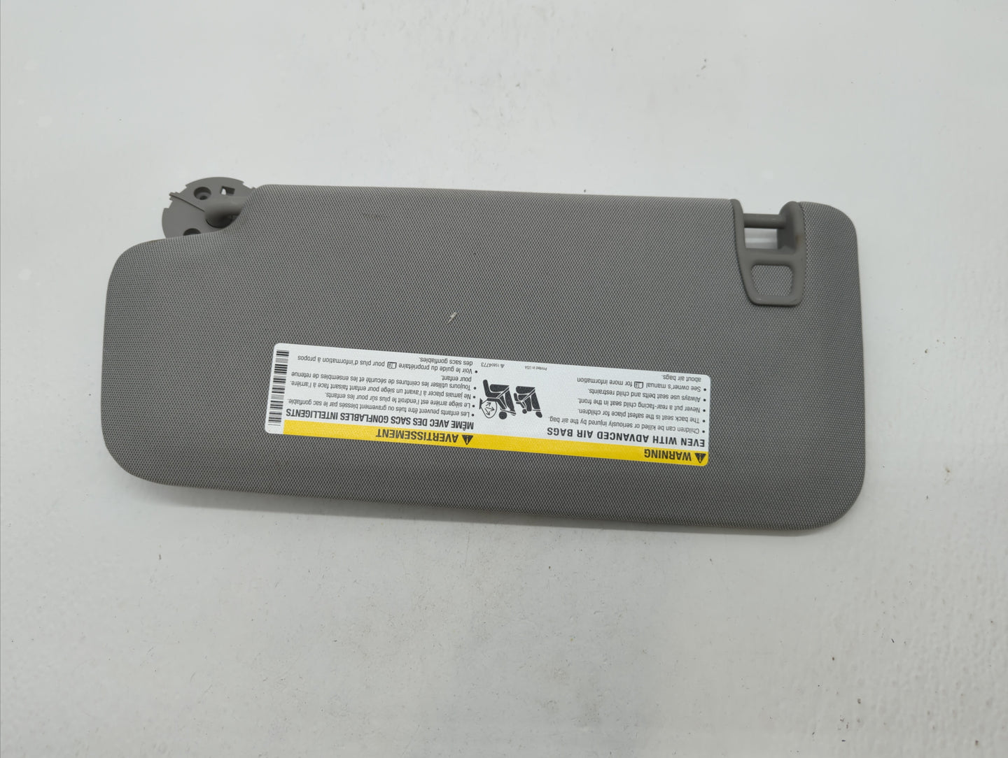 2017-2018 Chevrolet Trax Sun Visor Shade Replacement Passenger Right Mirror Fits Fits 2017 2018 OEM Used Auto Parts - Oemuse