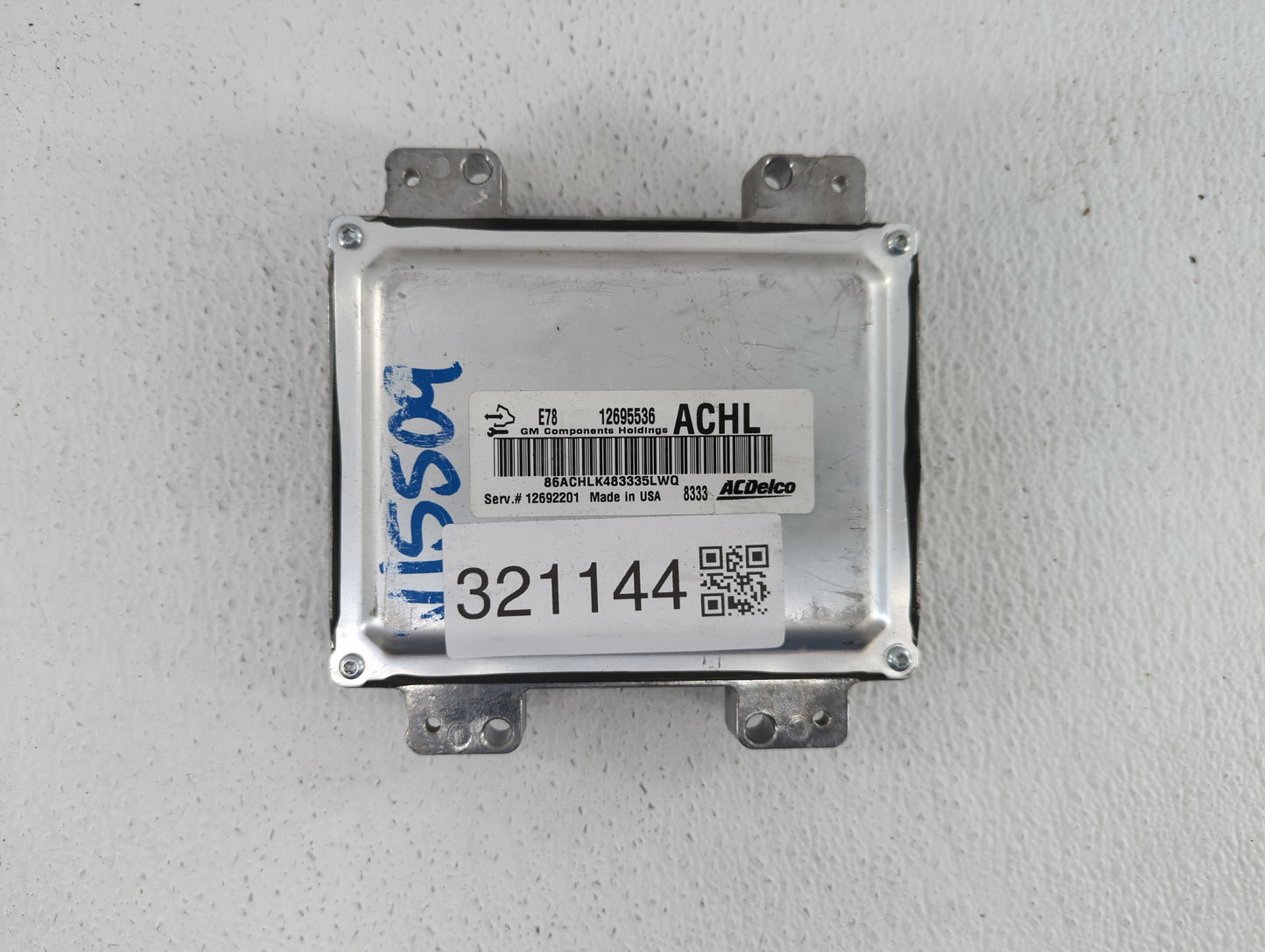 2017-2018 Chevrolet Trax PCM Engine Control Computer ECU ECM PCU OEM P/N:12679097 12692201, 12685936 Fits Fits 2017 2018 201