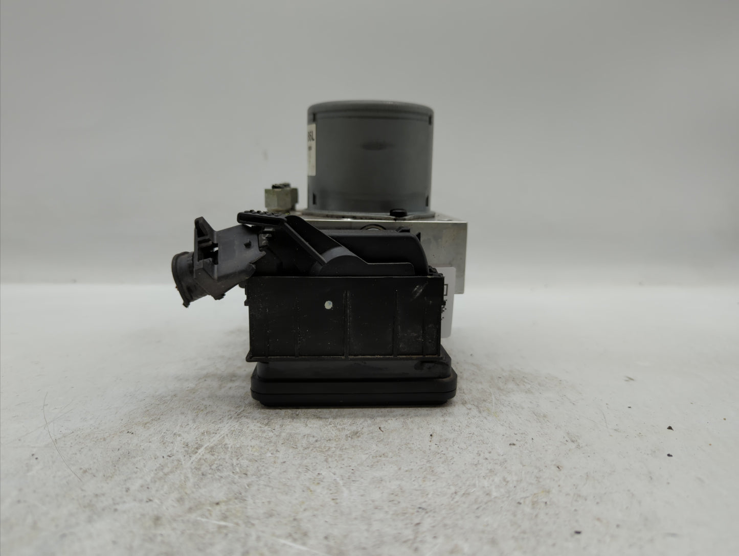 2017-2018 Chevrolet Trax ABS Pump Control Module Replacement P/N:42643519 42520669, 42563014 Fits Fits 2017 2018 2019 OEM Us
