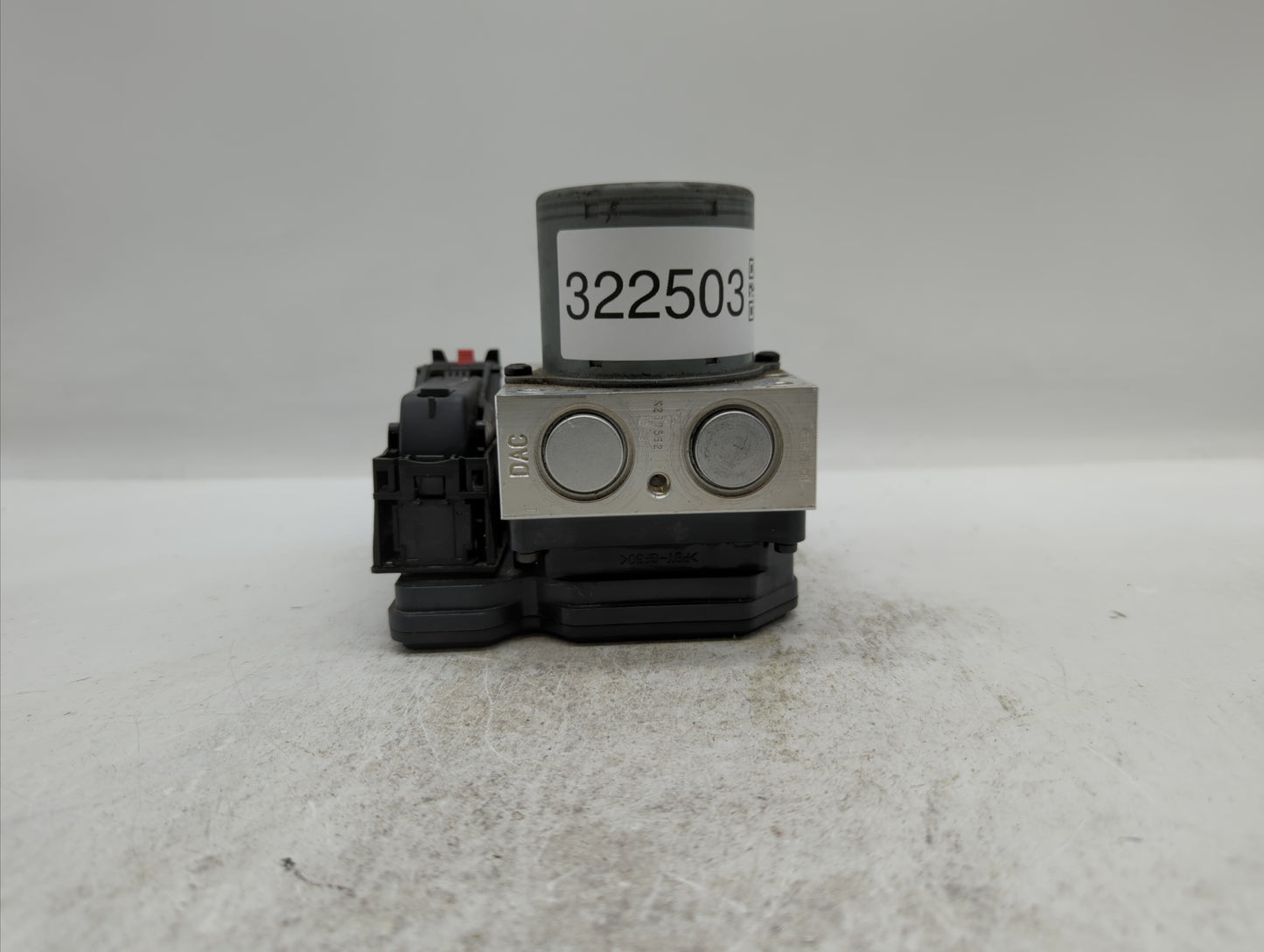2017-2018 Chevrolet Trax ABS Pump Control Module Replacement P/N:42643519 42520669, 42563014 Fits Fits 2017 2018 2019 OEM Us