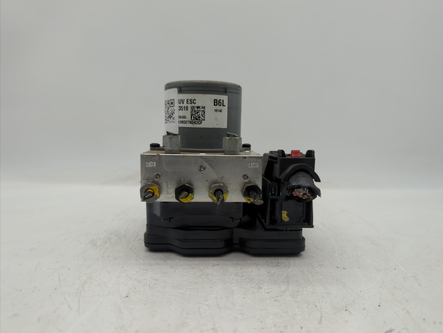 2017-2018 Chevrolet Trax ABS Pump Control Module Replacement P/N:42643519 42520669, 42563014 Fits Fits 2017 2018 2019 OEM Us