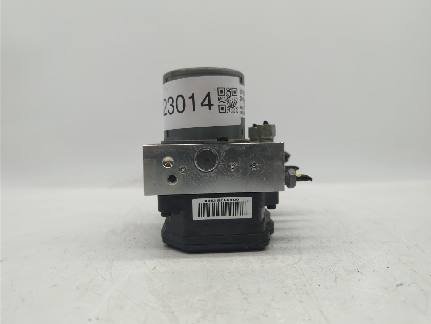 2017-2018 Chevrolet Trax ABS Pump Control Module Replacement P/N:42643519 42520669, 42563014 Fits Fits 2017 2018 2019 OEM Us