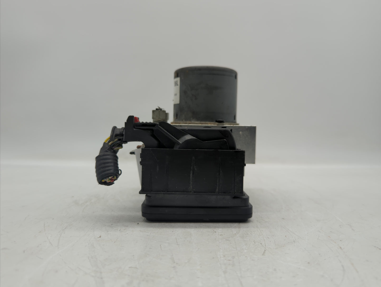 2017-2018 Chevrolet Trax ABS Pump Control Module Replacement P/N:42643519 42520669, 42563014 Fits Fits 2017 2018 2019 OEM Us