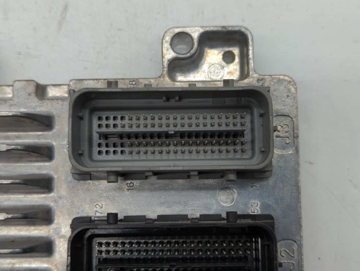 2017-2018 Chevrolet Trax PCM Engine Control Computer ECU ECM PCU OEM P/N:12679097 12692201, 12685936 Fits Fits 2017 2018 201