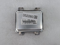 2017-2018 Chevrolet Trax PCM Engine Control Computer ECU ECM PCU OEM P/N:12697793 12706635, 12679097 Fits Fits 2017 2018 201