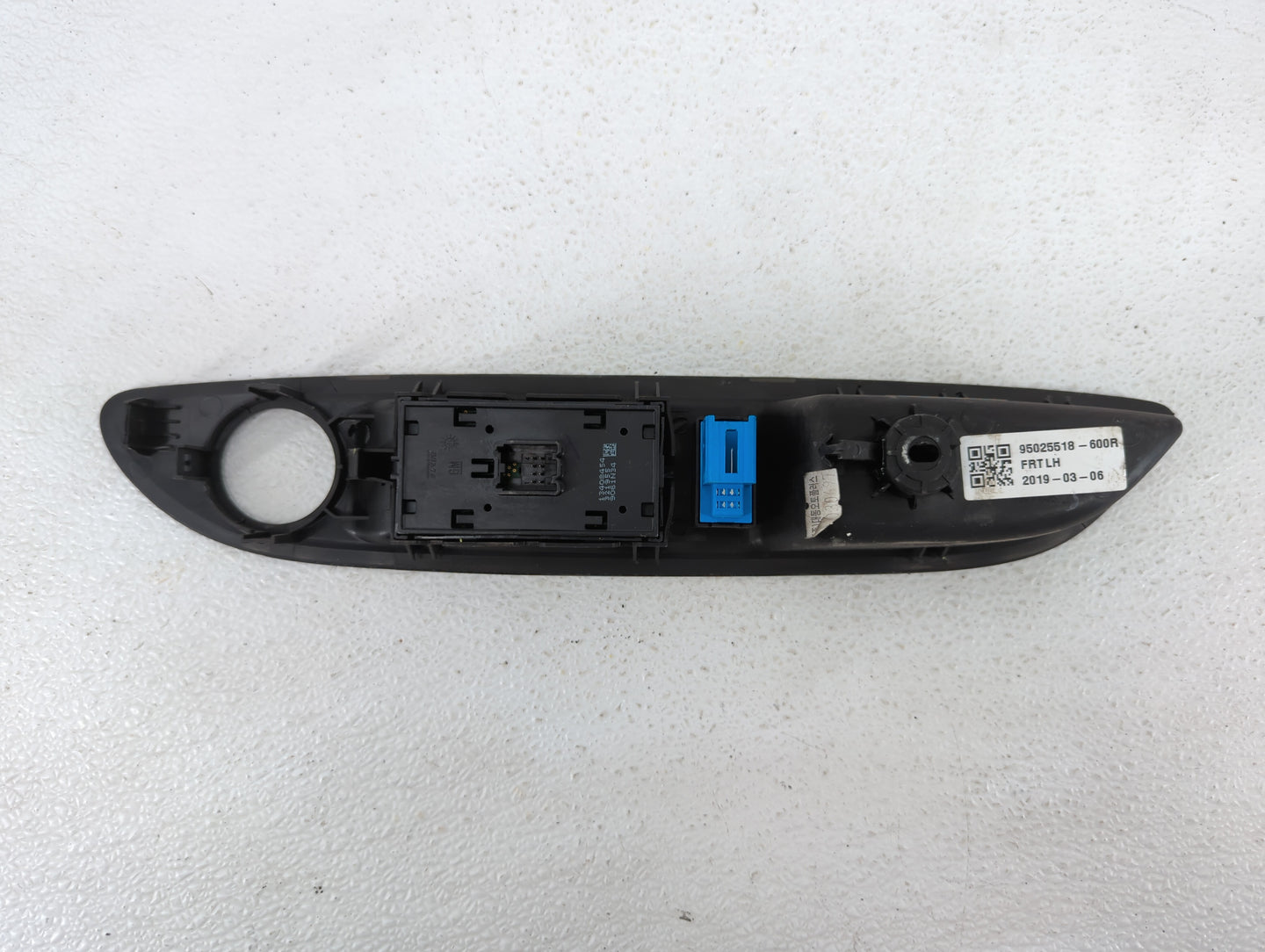 2019 Chevrolet Trax Master Power Window Switch Replacement Driver Side Left P/N:22915128 13408454 Fits OEM Used Auto Parts -