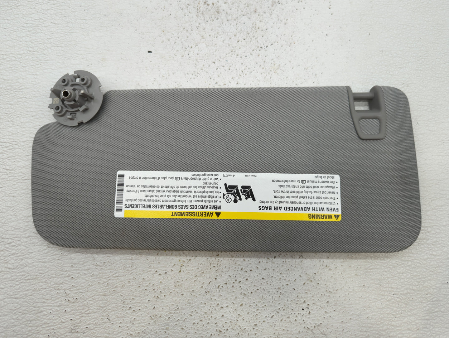 2017-2018 Chevrolet Trax Sun Visor Shade Replacement Passenger Right Mirror Fits Fits 2017 2018 OEM Used Auto Parts - Oemuse