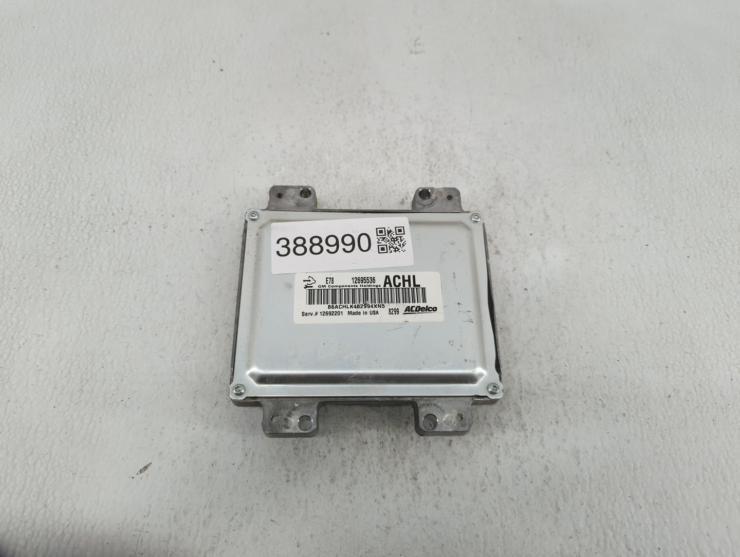 2017-2018 Chevrolet Trax PCM Engine Control Computer ECU ECM PCU OEM P/N:12685776 12668986, 12698131 Fits Fits 2017 2018 201