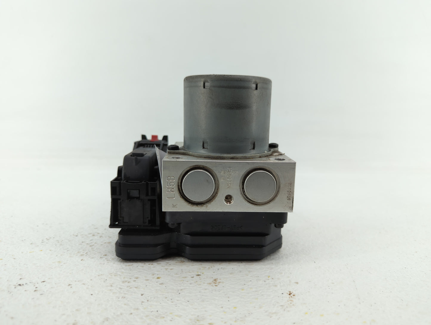 2017-2018 Chevrolet Trax ABS Pump Control Module Replacement P/N:42563014 42643519 Fits Fits 2017 2018 OEM Used Auto Parts -