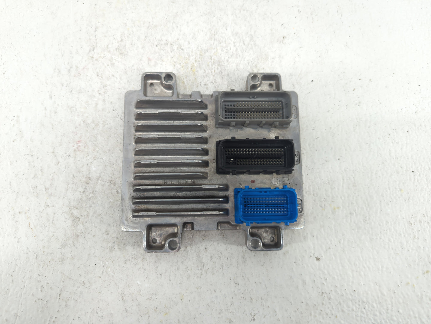2017-2018 Chevrolet Trax PCM Engine Control Computer ECU ECM PCU OEM P/N:12692201 12679097, 12685776 Fits Fits 2017 2018 201