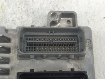 2017-2018 Chevrolet Trax PCM Engine Control Computer ECU ECM PCU OEM P/N:12692201 12679097, 12685776 Fits Fits 2017 2018 2019 OEM Used Auto Parts