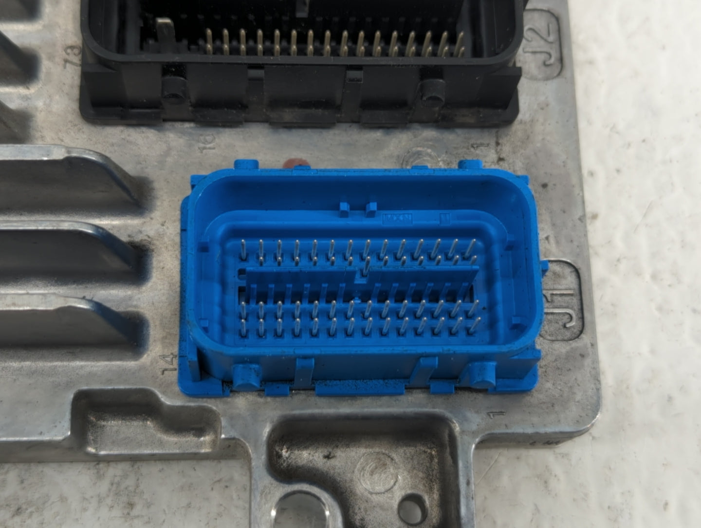 2017-2018 Chevrolet Trax PCM Engine Control Computer ECU ECM PCU OEM P/N:12692201 12679097, 12685776 Fits Fits 2017 2018 201