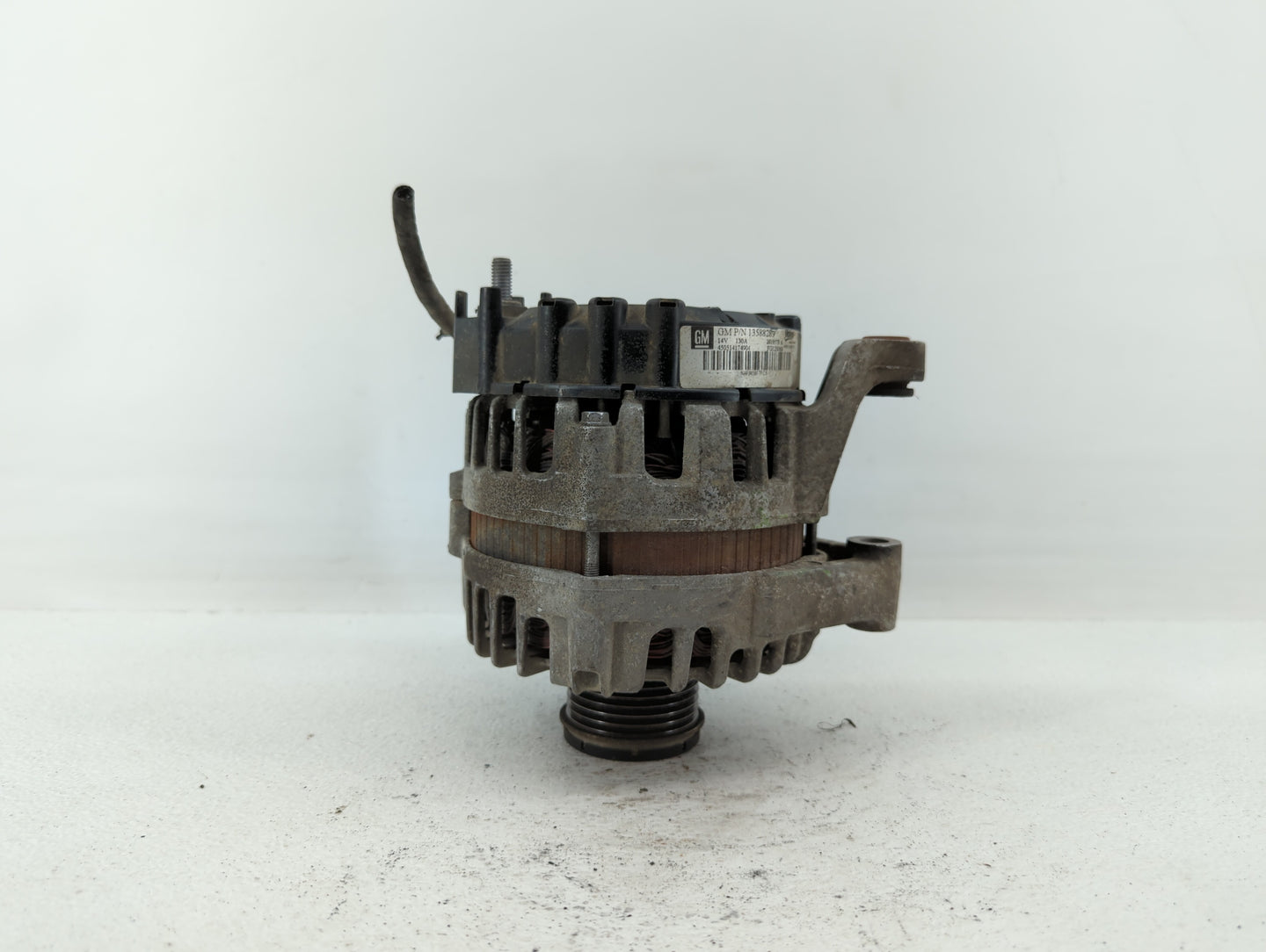 2013-2018 Chevrolet Trax Alternator Replacement Generator Charging Assembly Engine OEM P/N:13577154 13597226 Fits OEM Used A