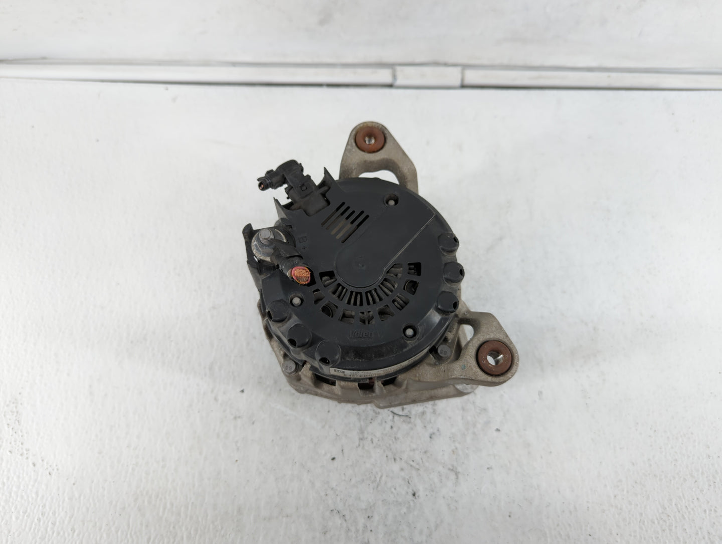 2013-2018 Chevrolet Trax Alternator Replacement Generator Charging Assembly Engine OEM P/N:13577154 13597226 Fits OEM Used A