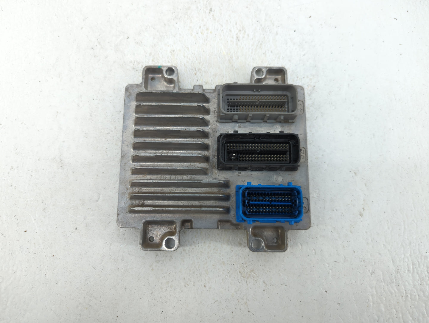 2017-2021 Chevrolet Trax PCM Engine Control Computer ECU ECM PCU OEM P/N:12692201 12697718 Fits Fits 2017 2018 2019 2020 202