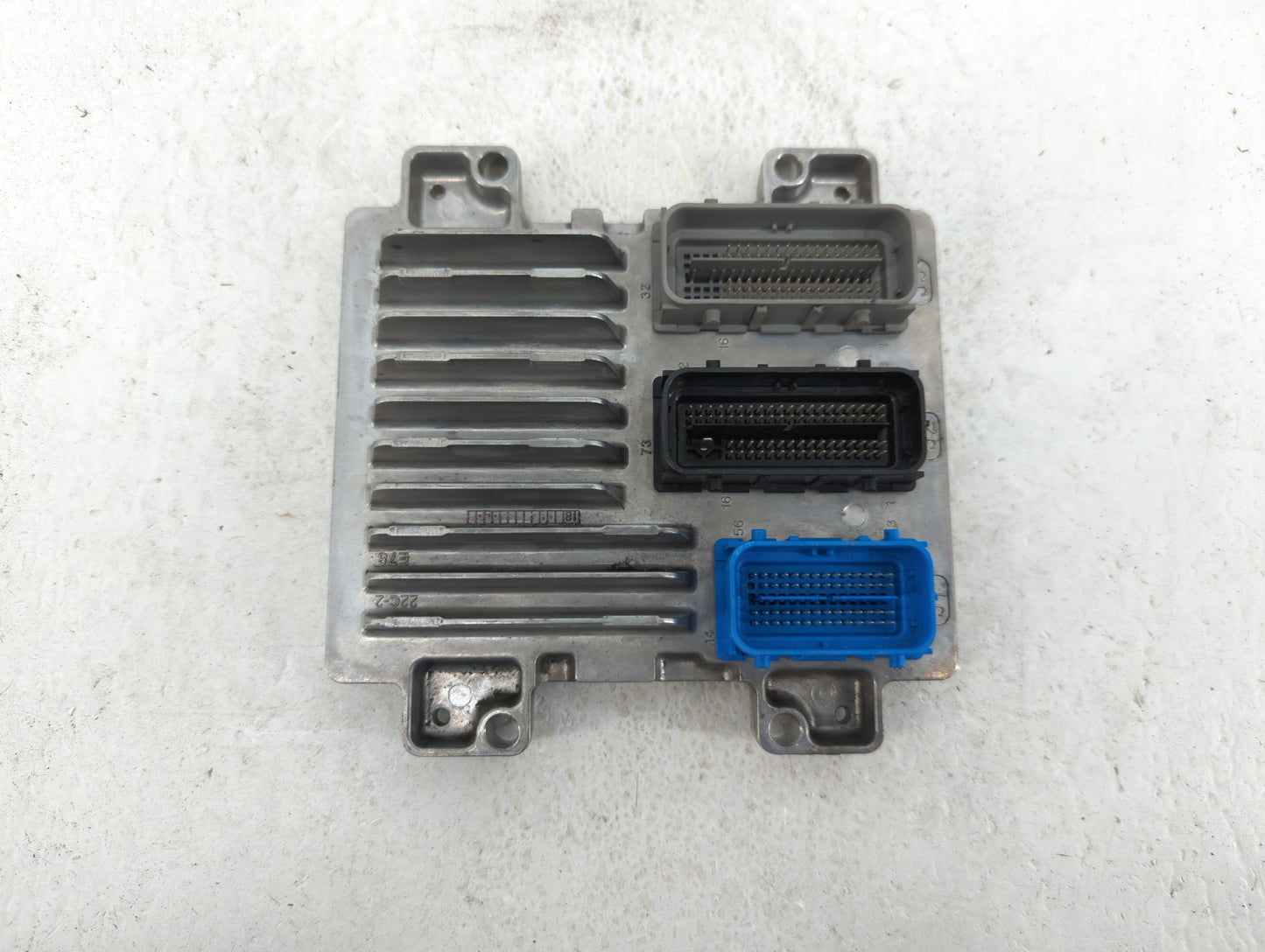 2017-2021 Chevrolet Trax PCM Engine Control Computer ECU ECM PCU OEM P/N:12692201 12695536 Fits Fits 2017 2018 2019 2020 202