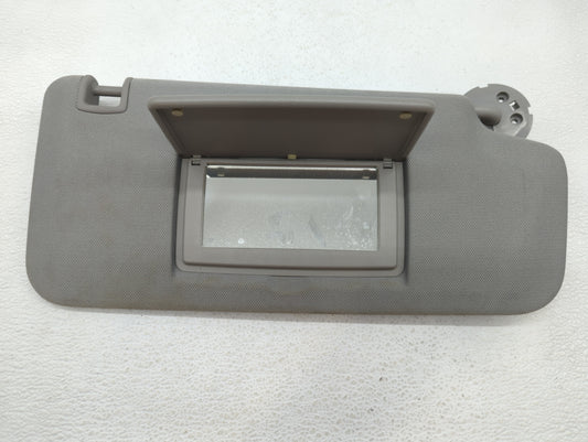 2017-2021 Chevrolet Trax Sun Visor Shade Replacement Passenger Right Mirror Fits Fits 2017 2018 2019 2020 2021 OEM Used Auto