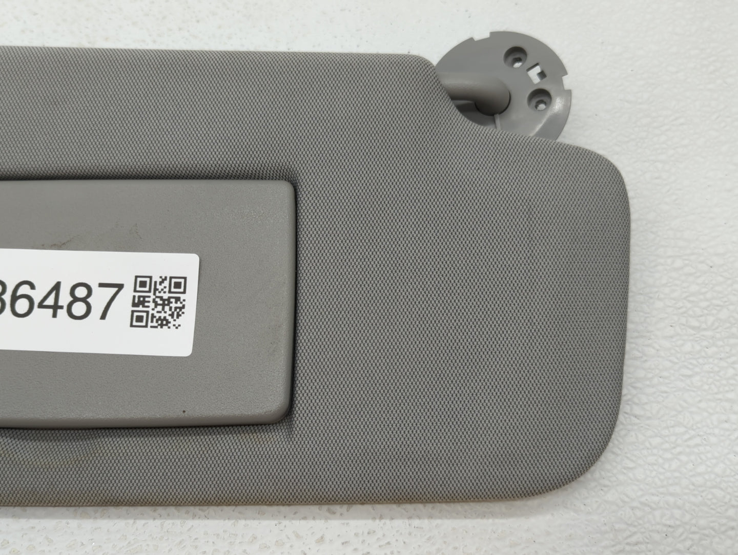 2017-2021 Chevrolet Trax Sun Visor Shade Replacement Passenger Right Mirror Fits Fits 2017 2018 2019 2020 2021 OEM Used Auto