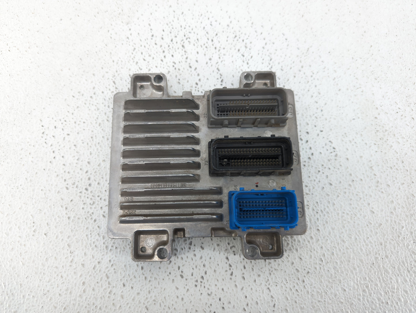 2017-2021 Chevrolet Trax PCM Engine Control Computer ECU ECM PCU OEM P/N:12692201 12695536 Fits Fits 2017 2018 2019 2020 202