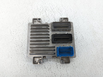 2017-2021 Chevrolet Trax PCM Engine Control Computer ECU ECM PCU OEM P/N:12692201 12695536 Fits Fits 2017 2018 2019 2020 202