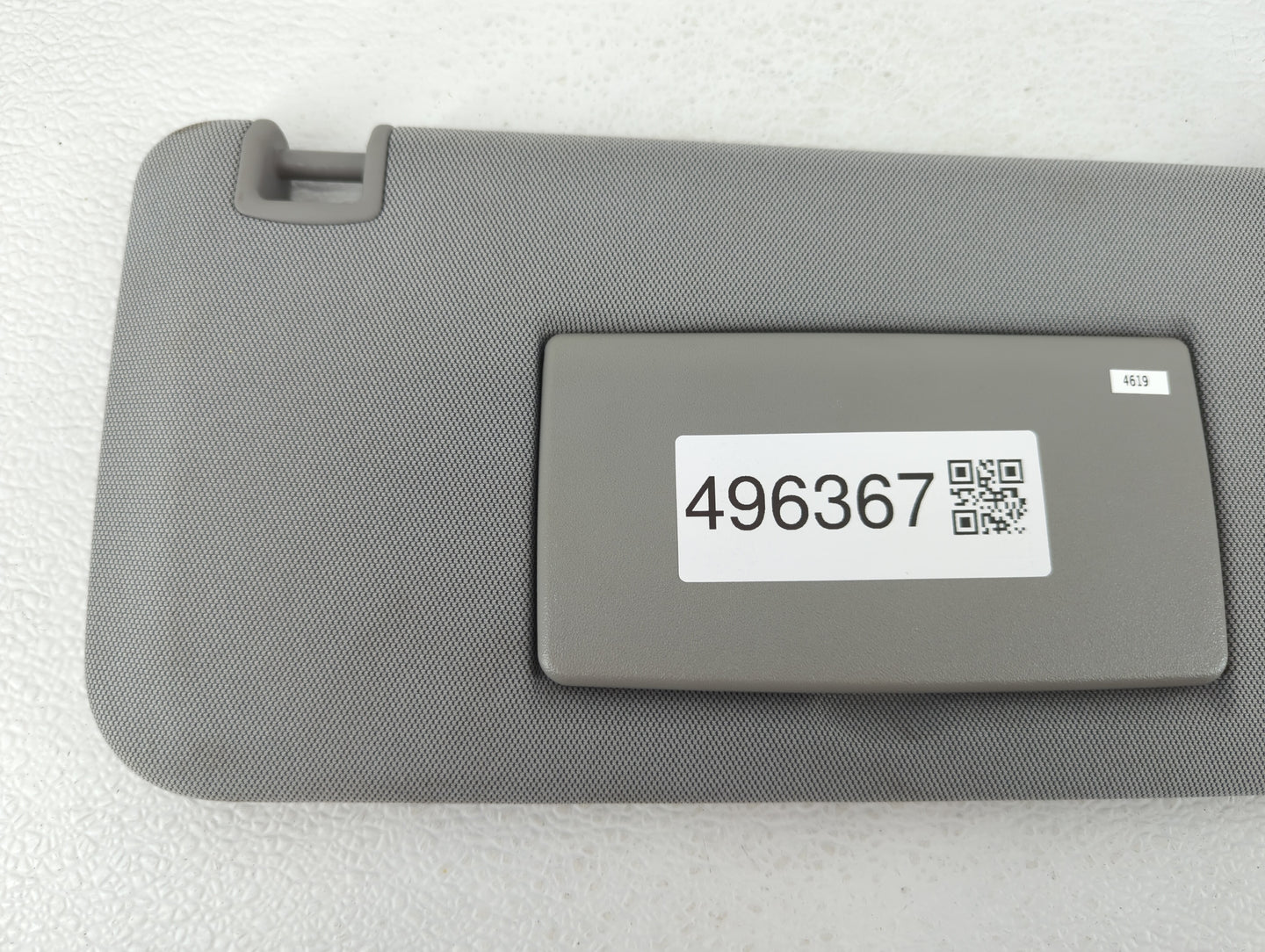 2017-2021 Chevrolet Trax Sun Visor Shade Replacement Passenger Right Mirror Fits Fits 2017 2018 2019 2020 2021 OEM Used Auto