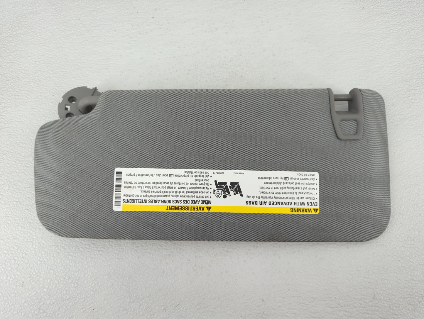 2017-2021 Chevrolet Trax Sun Visor Shade Replacement Passenger Right Mirror Fits Fits 2017 2018 2019 2020 2021 OEM Used Auto