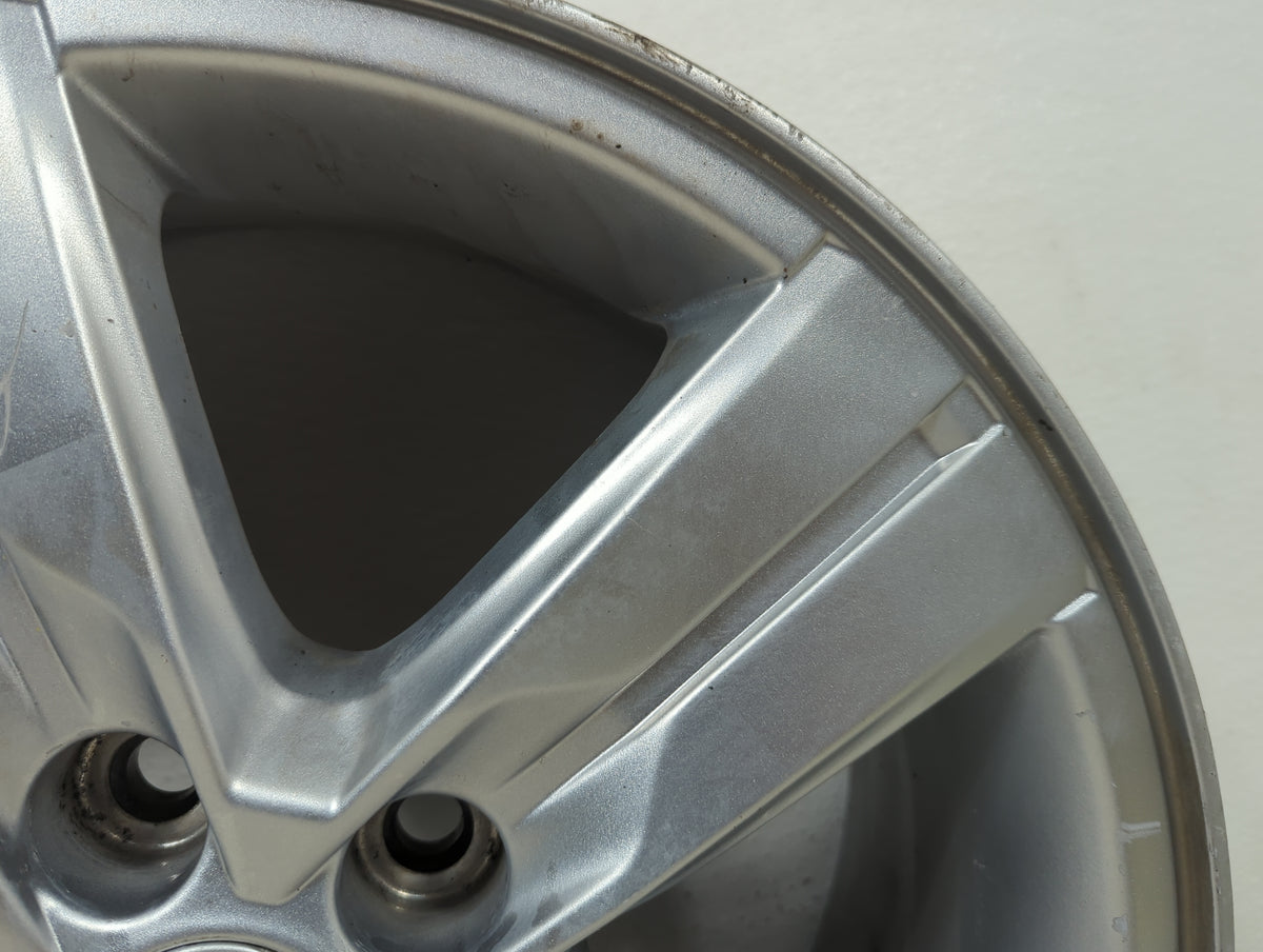 2019 Chevrolet Trax Oem Wheel Rim 5014993 - Oemusedautoparts1.com