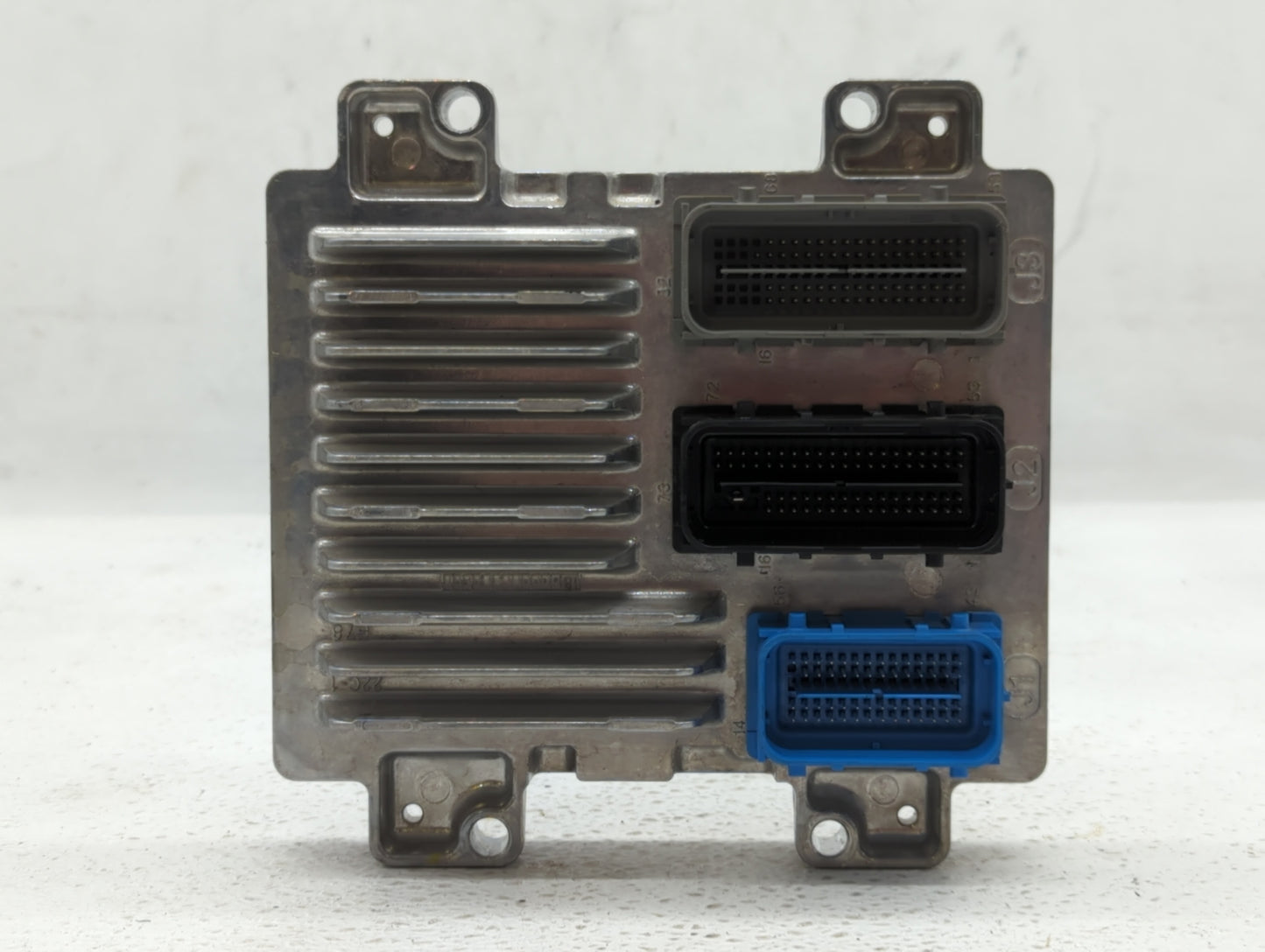2017-2021 Chevrolet Trax PCM Engine Control Computer ECU ECM PCU OEM P/N:12692201 12695536 Fits Fits 2017 2018 2019 2020 202