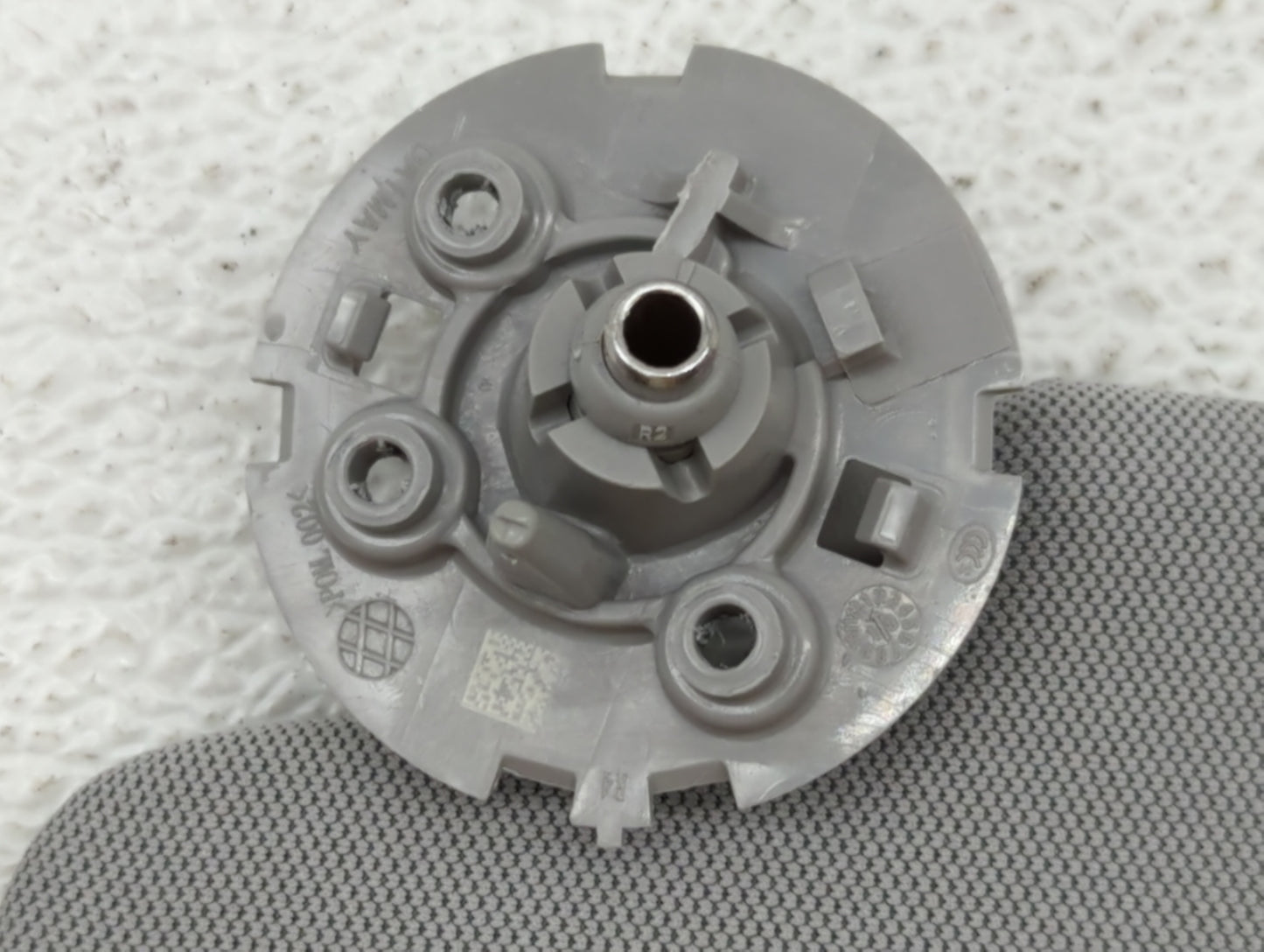 2017-2021 Chevrolet Trax Sun Visor Shade Replacement Passenger Right Mirror Fits Fits 2017 2018 2019 2020 2021 OEM Used Auto