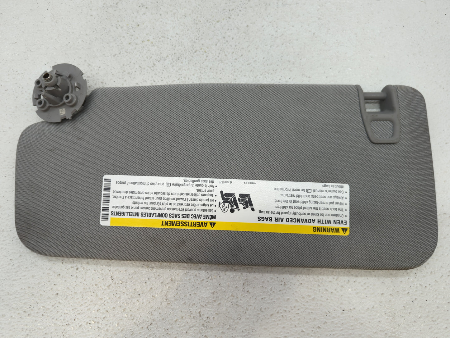 2017-2021 Chevrolet Trax Sun Visor Shade Replacement Passenger Right Mirror Fits Fits 2017 2018 2019 2020 2021 OEM Used Auto