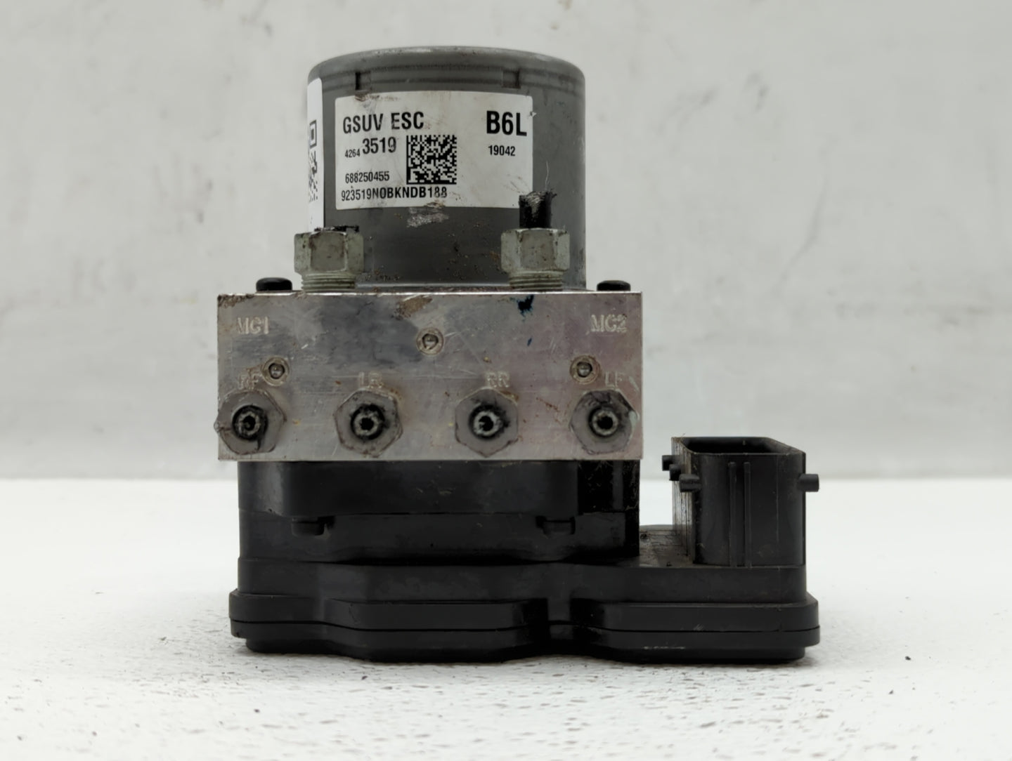 2017-2020 Chevrolet Trax ABS Pump Control Module Replacement P/N:42643519 42563014 Fits Fits 2017 2018 2019 2020 OEM Used Au