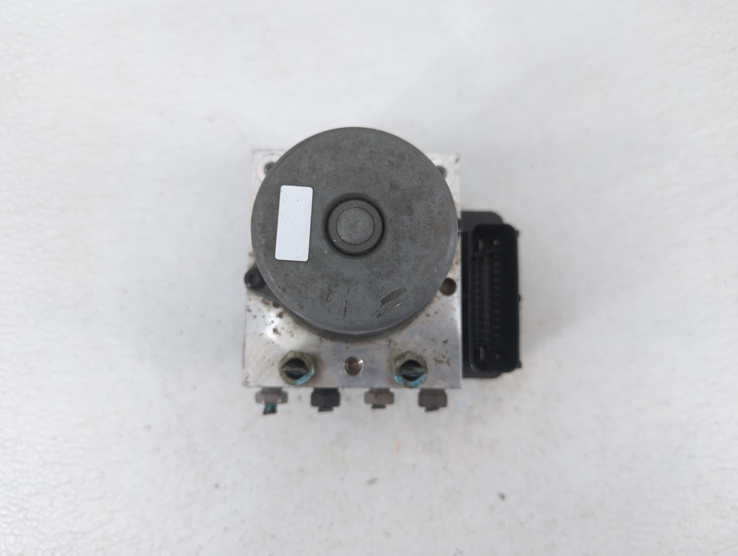 2017-2020 Chevrolet Trax ABS Pump Control Module Replacement P/N:42643519 42563014 Fits Fits 2017 2018 2019 2020 OEM Used Au