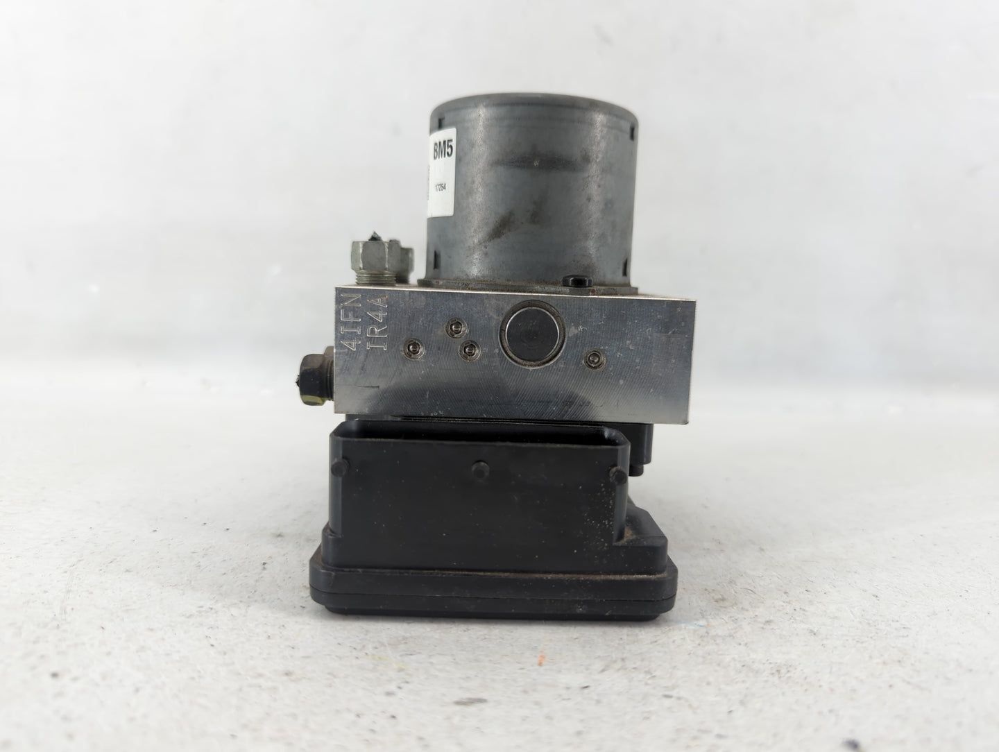 2017-2020 Chevrolet Trax ABS Pump Control Module Replacement P/N:42643519 42563014 Fits Fits 2017 2018 2019 2020 OEM Used Au