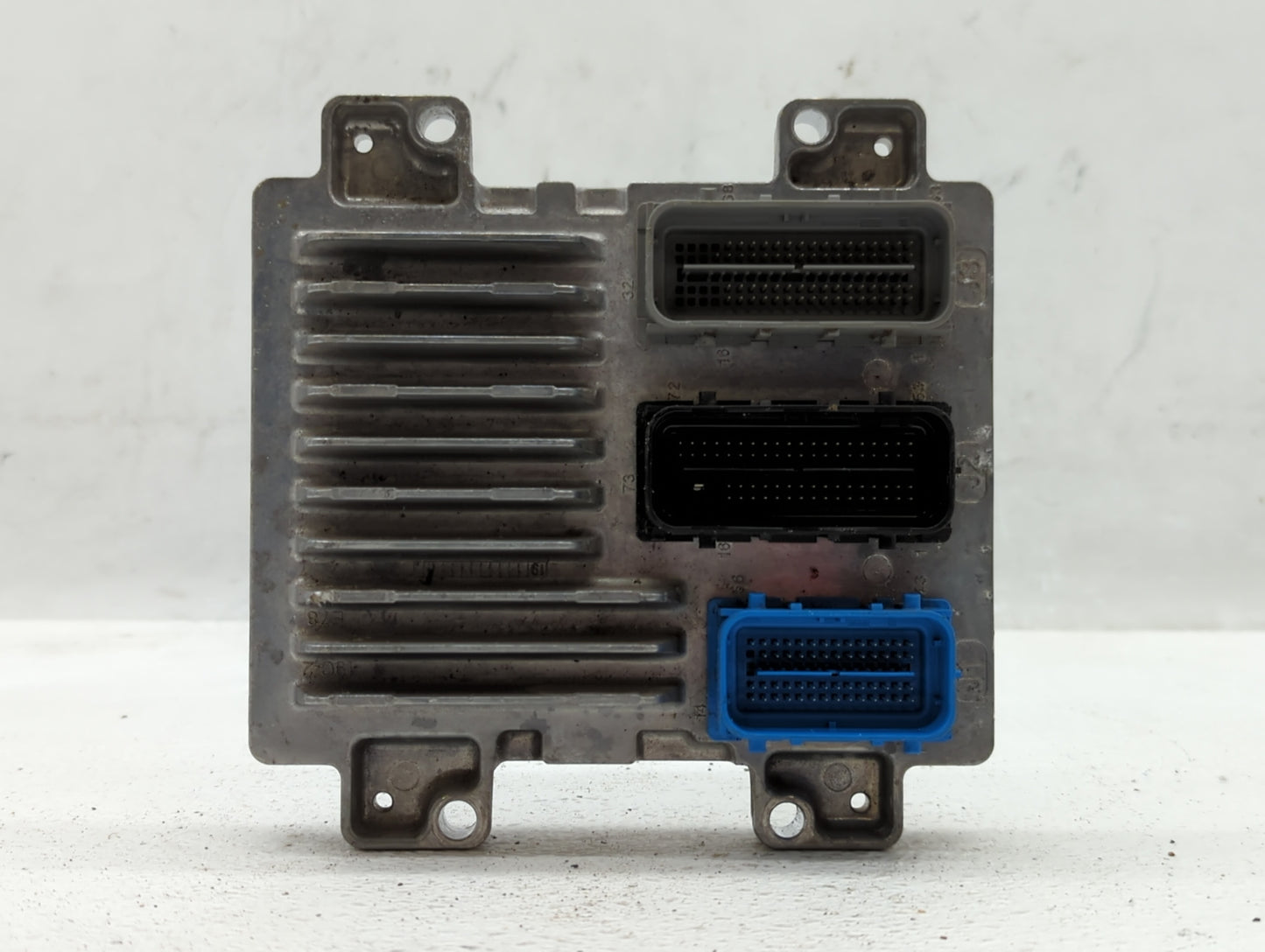 2017-2021 Chevrolet Trax PCM Engine Control Computer ECU ECM PCU OEM P/N:12695536 Fits Fits 2017 2018 2019 2020 2021 OEM Use