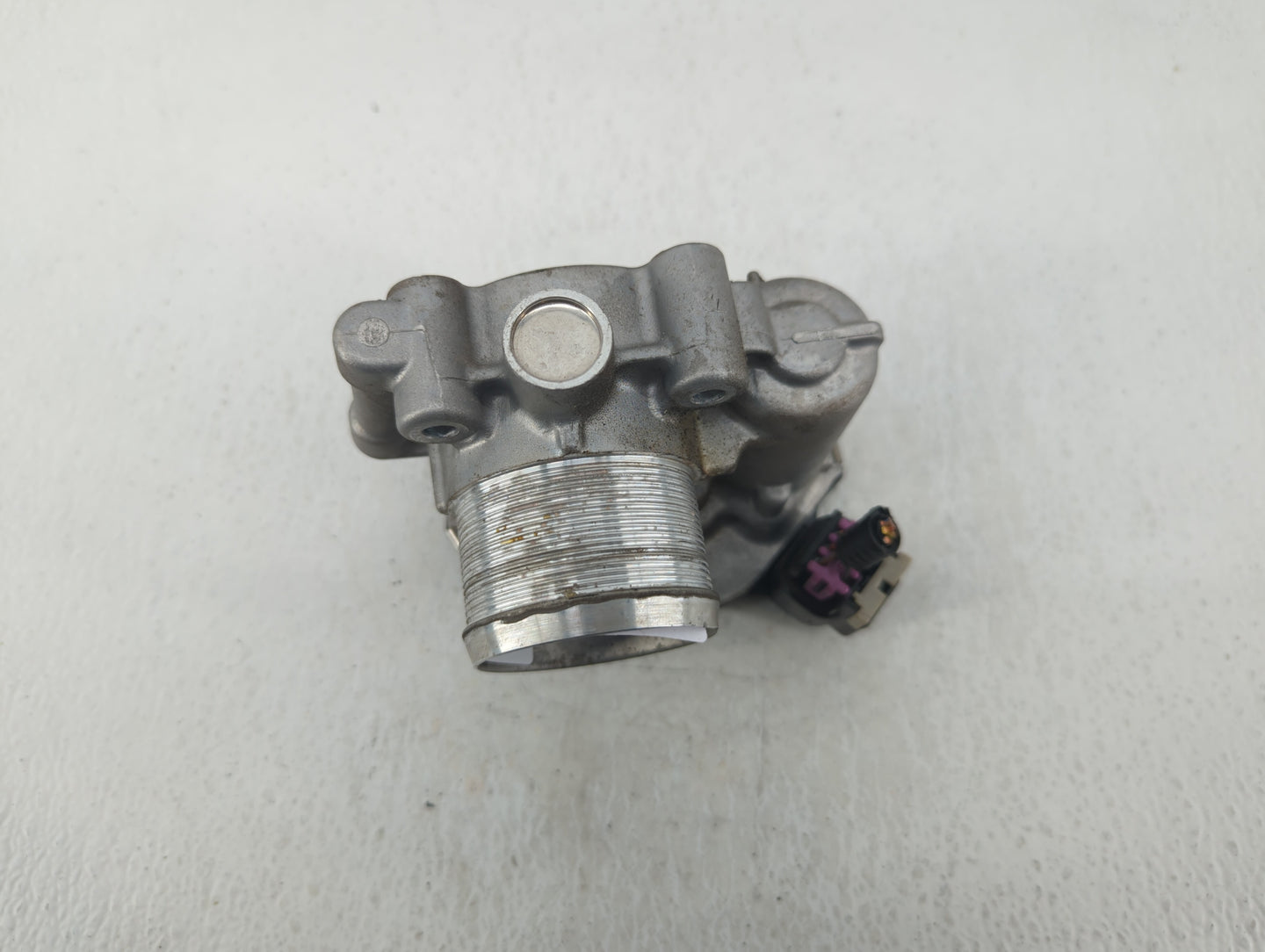 2013-2021 Chevrolet Trax Throttle Body P/N:55565489 Fits Fits 2011 2012 2013 2014 2015 2016 2017 2018 2019 2020 2021 OEM Use
