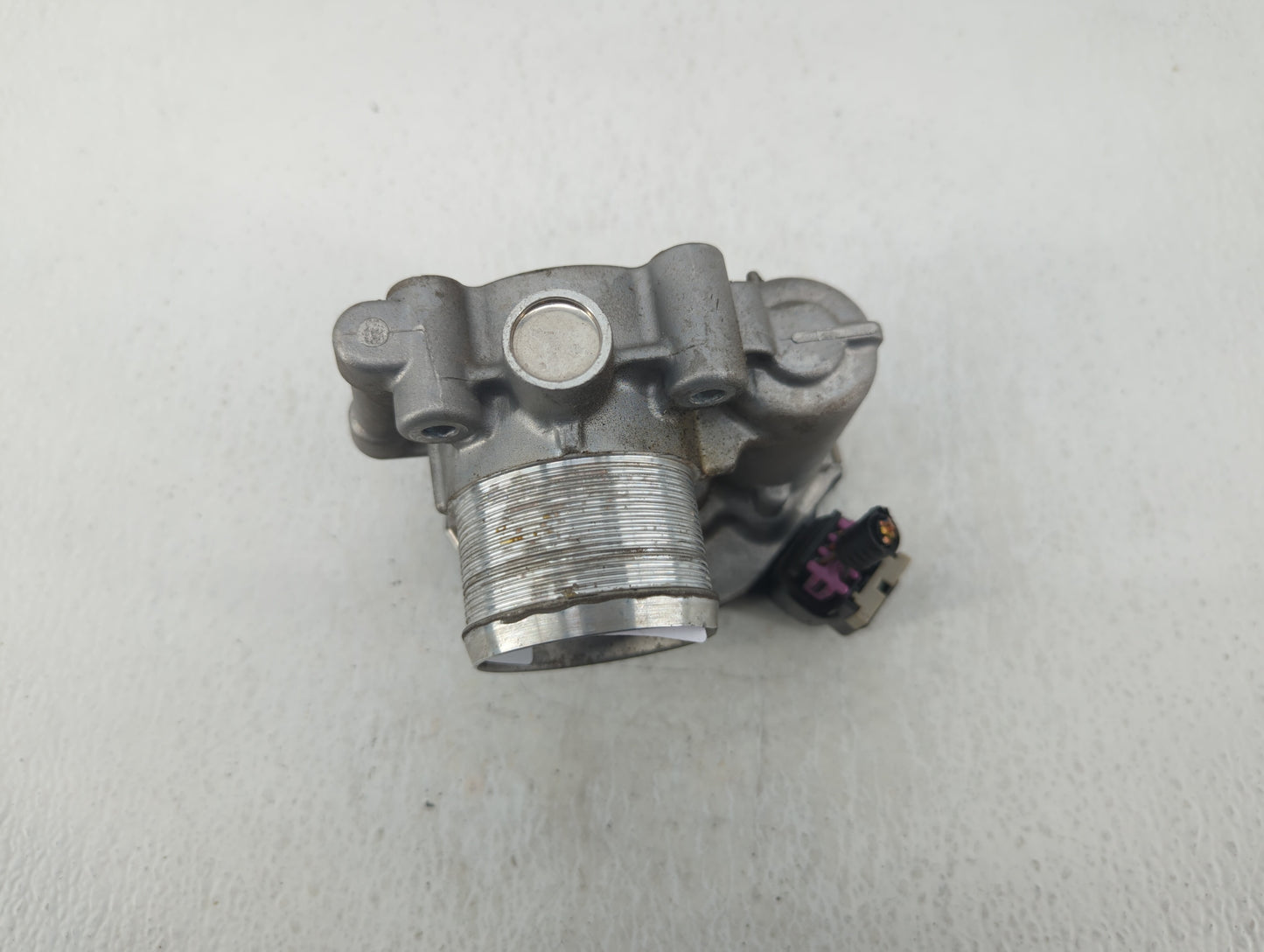 2013-2021 Chevrolet Trax Throttle Body P/N:55565489 Fits Fits 2011 2012 2013 2014 2015 2016 2017 2018 2019 2020 2021 OEM Use