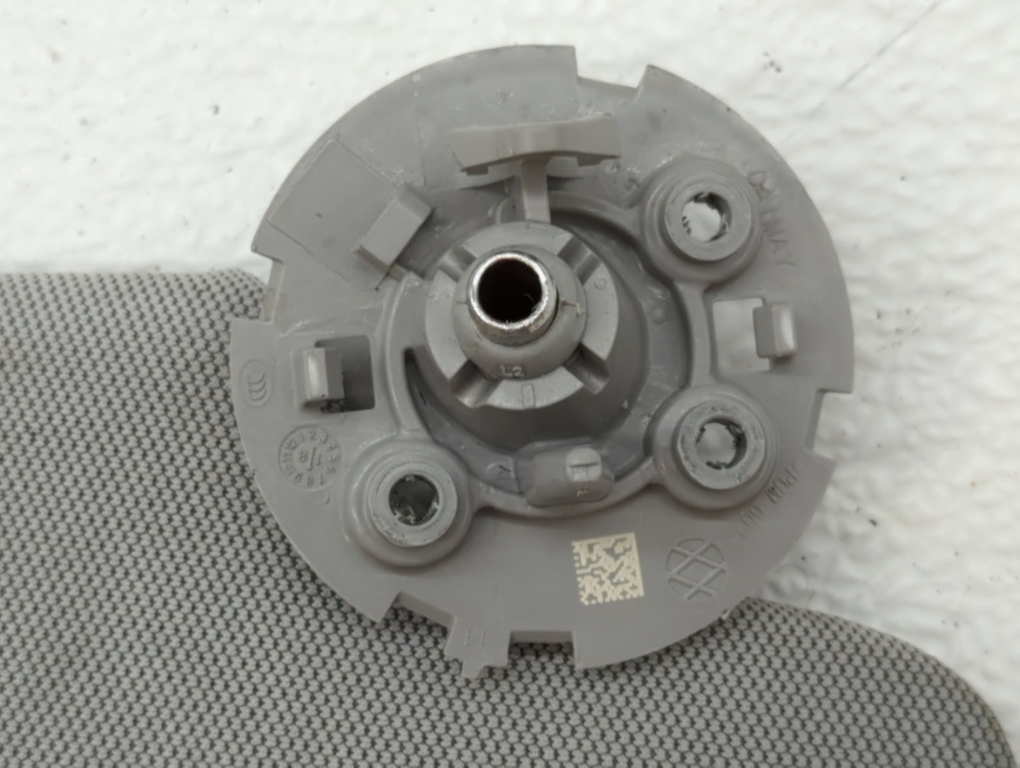 2017-2021 Chevrolet Trax Sun Visor Shade Replacement Passenger Right Mirror Fits Fits 2017 2018 2019 2020 2021 OEM Used Auto