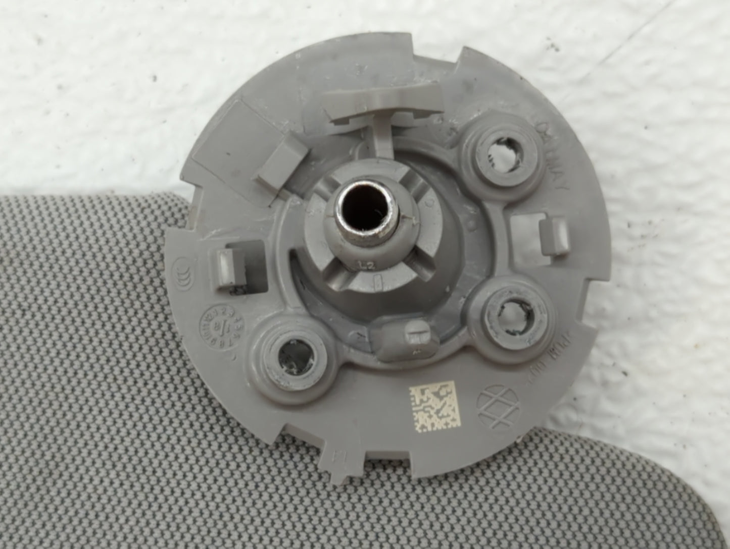 2017-2021 Chevrolet Trax Sun Visor Shade Replacement Passenger Right Mirror Fits Fits 2017 2018 2019 2020 2021 OEM Used Auto